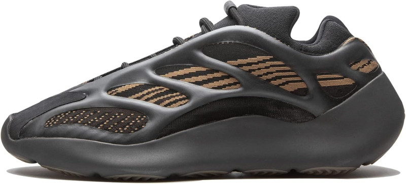 Yeezy 700 v3 Clay brown